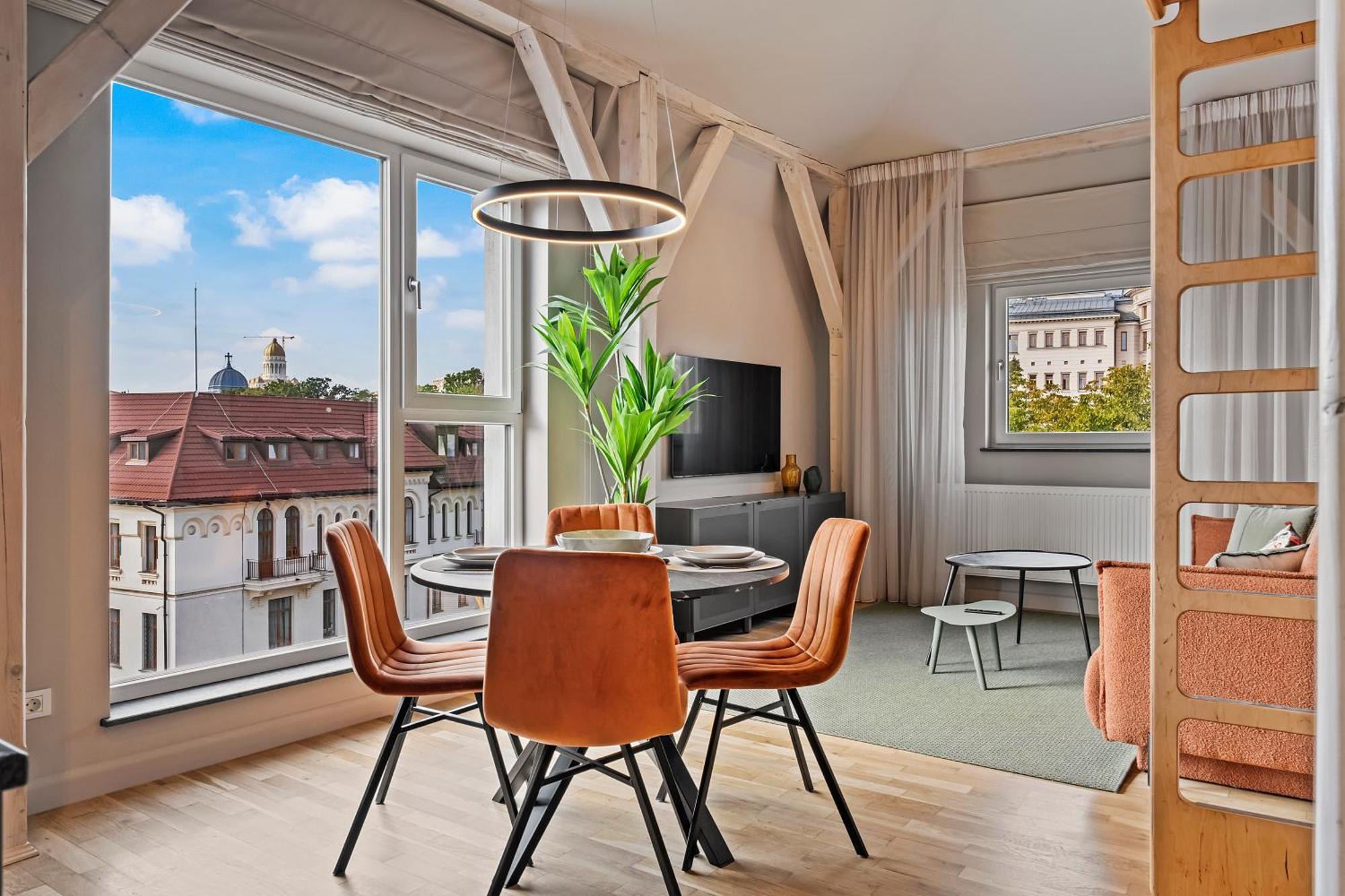 Ultra Central Apartments - Unirii & Old Town Bucarest Esterno foto