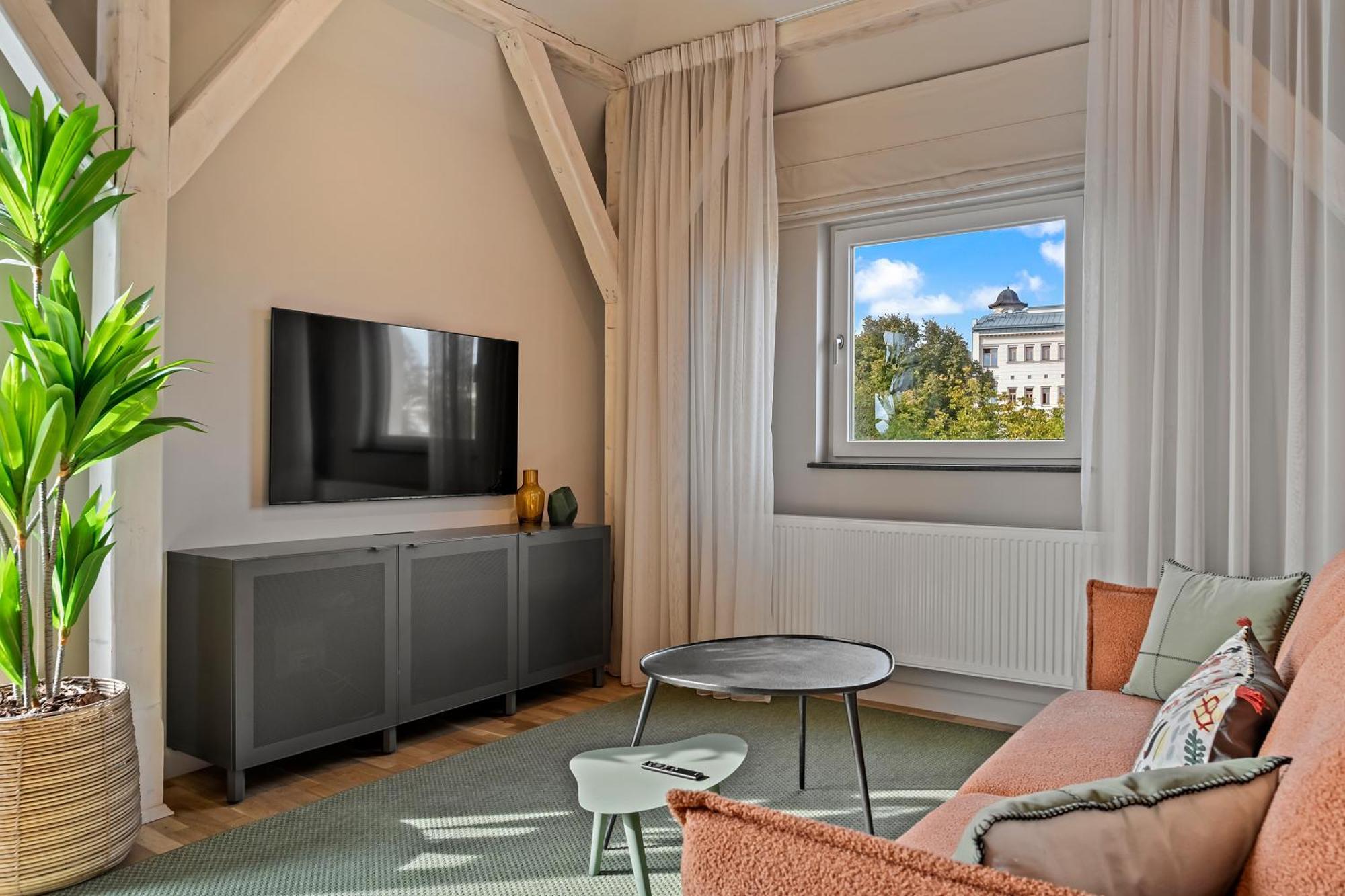 Ultra Central Apartments - Unirii & Old Town Bucarest Esterno foto